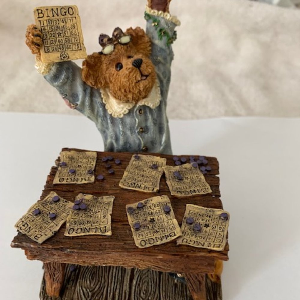 Boyd's Bear's & Friends Nessie Winsalot Bingo Figurine